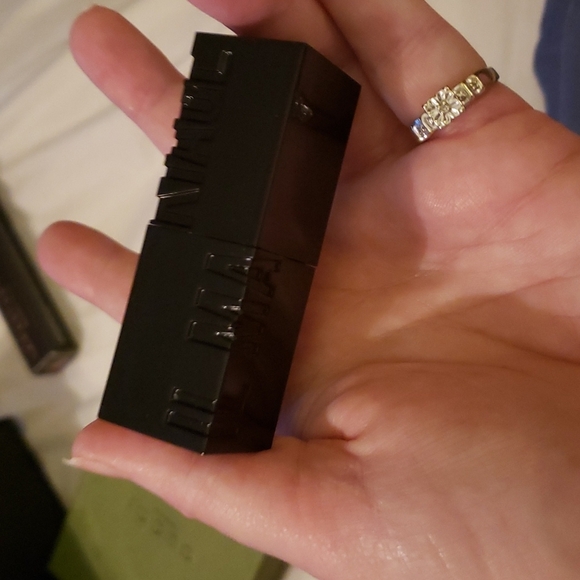 A BUNDLE OF 3 ILMAKIAGE MAKEUP BRAND NEW NEVER USED . OFFERS WELCOME - Picture 10 of 10